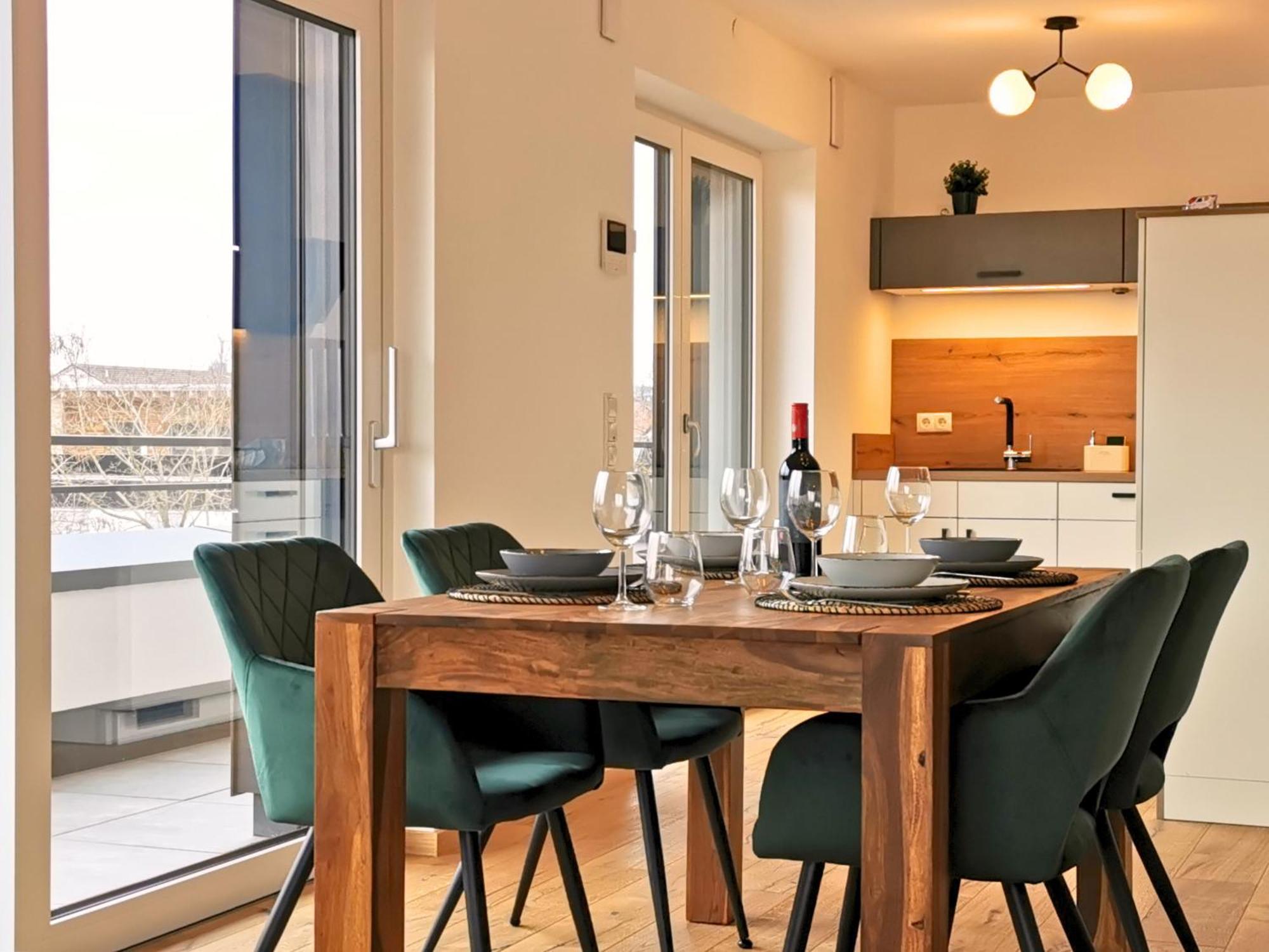 Fynbos Penthouse Deluxe, Balkon, Parkplatz Apartment ชเตราบิง ภายนอก รูปภาพ